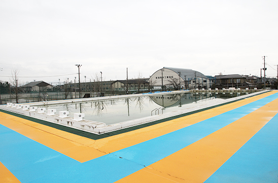 競技用プール(屋外)